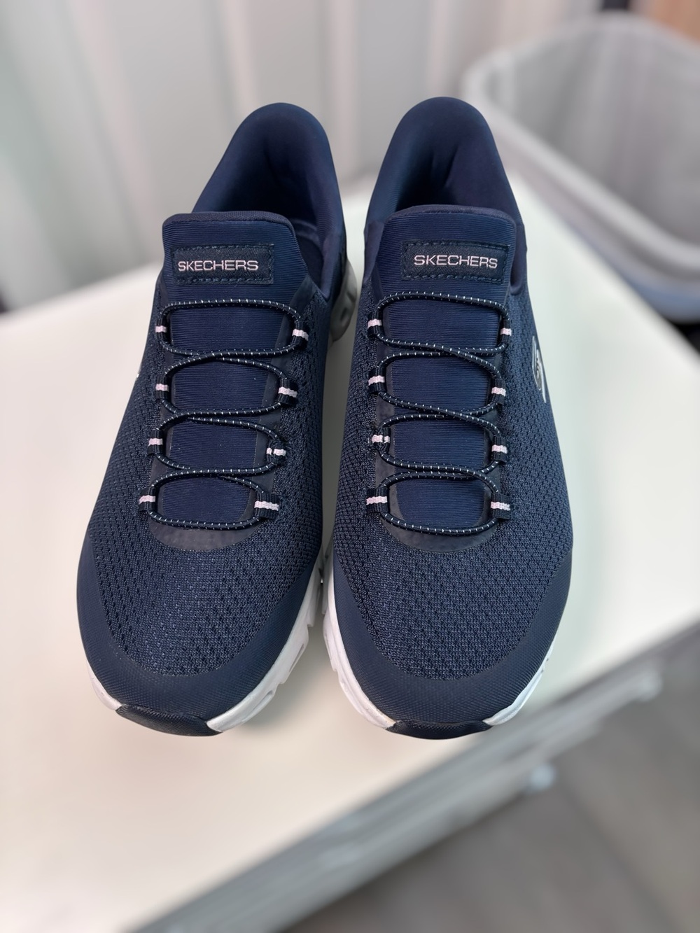 Skechers Hands Free Slip Ins Glide Step Navy Blue Sneakers 7